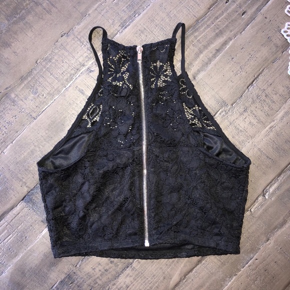 Crop top - Picture 3 of 5